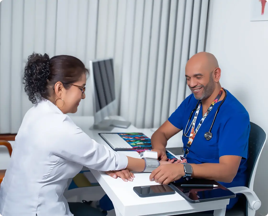 doctor y paciente en consulta